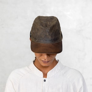 Handmade Military-Inspired Olive Green Brimmed Hat – Hand-Painted Waxed Canvas with Leather Brim, Unisex Lightweight Kepi Cap – FIELD CAP