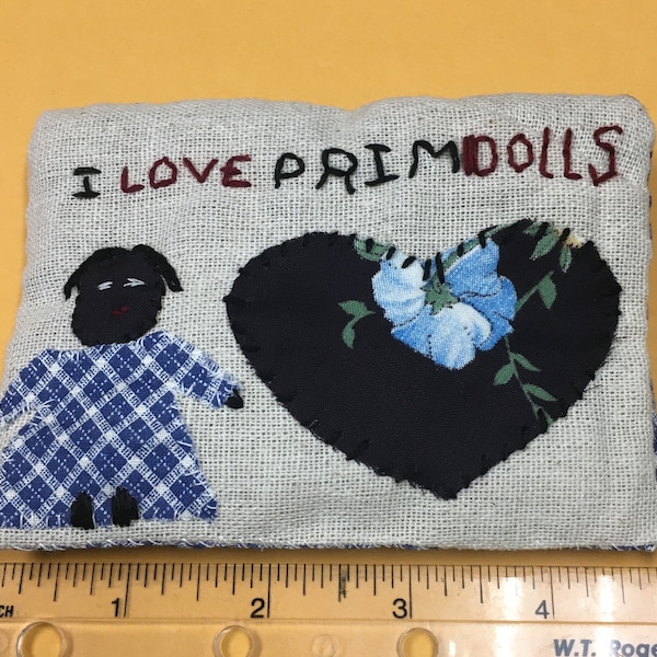 Me encanta Prim Dolls Tuck Bowl relleno, Shelf Sitter, Ornie, 3.5 "X 4 3/4 'lindo pequeño OOAK mini almohada para usar para exhibición
