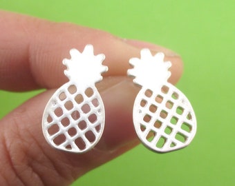 Tropical Fruity Pineapple Outline Shaped 925 Sterling Silver Stud Earrings in Gold or Silver  | Handmade Minimal Jewelry