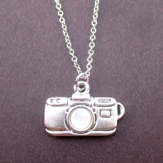 Small Camera Shaped Pearl Lens Pendant Necklace in Silver Handmade Minimal  Jewelry for Photographers - Etsy