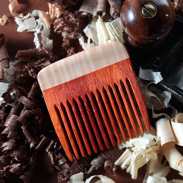 Beard Comb Wooden Handmade Personalized Paduak Curly Maple Fine Tooth Best Beard Kit Eco Friendly Natural Static Free Long Hair Comb