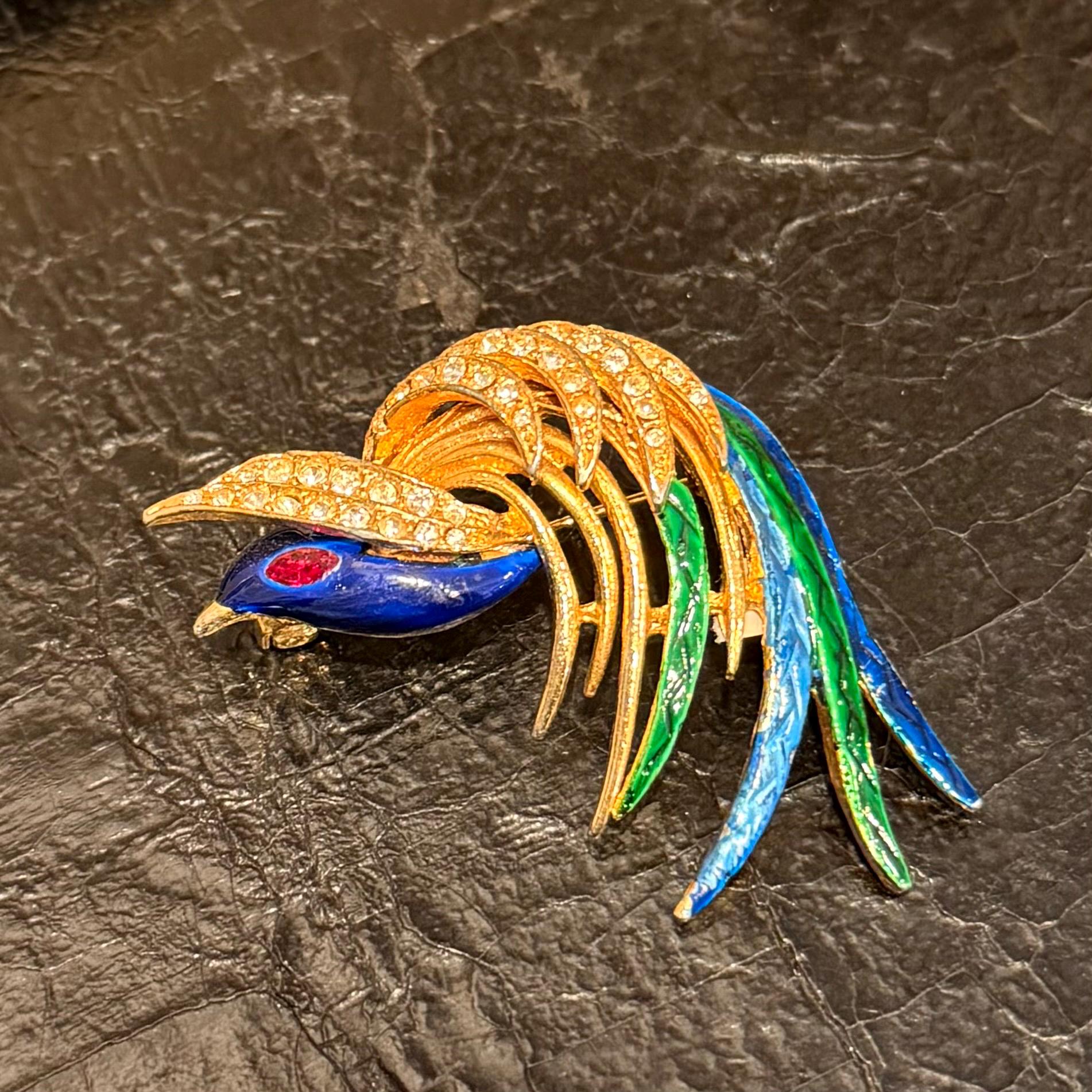 Broche Ancienne Carrée Motif Oiseau - 2,7 Cm X 2,7 Cm - Métal - Occasion état D'usage