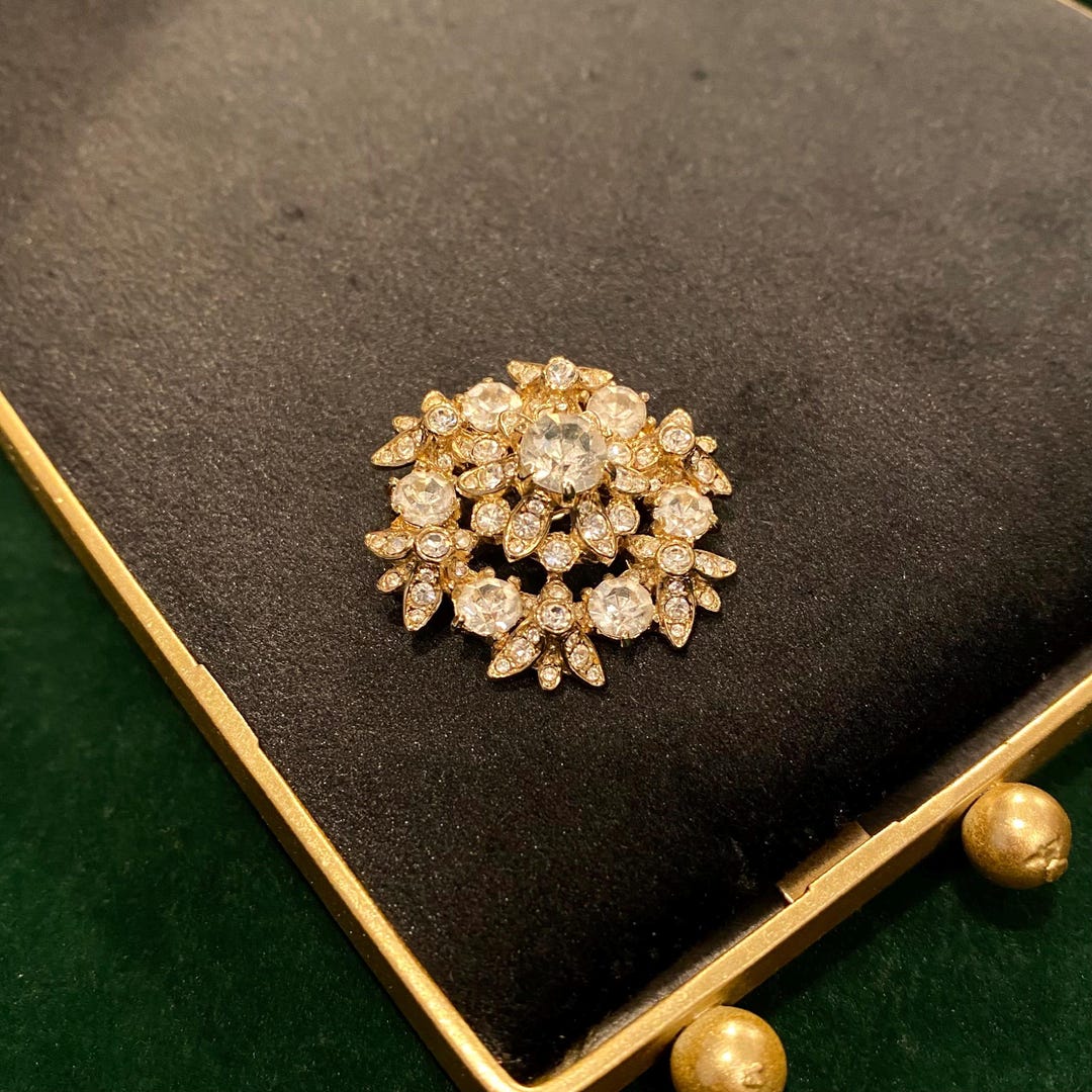 ヴィンテージ Attwood & Sawyer 署名なしブローチ 金メッキ 花型ピン