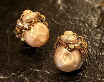Vintage Miriam Haskell baroque irregular faux pearls wired beaded earrings brass