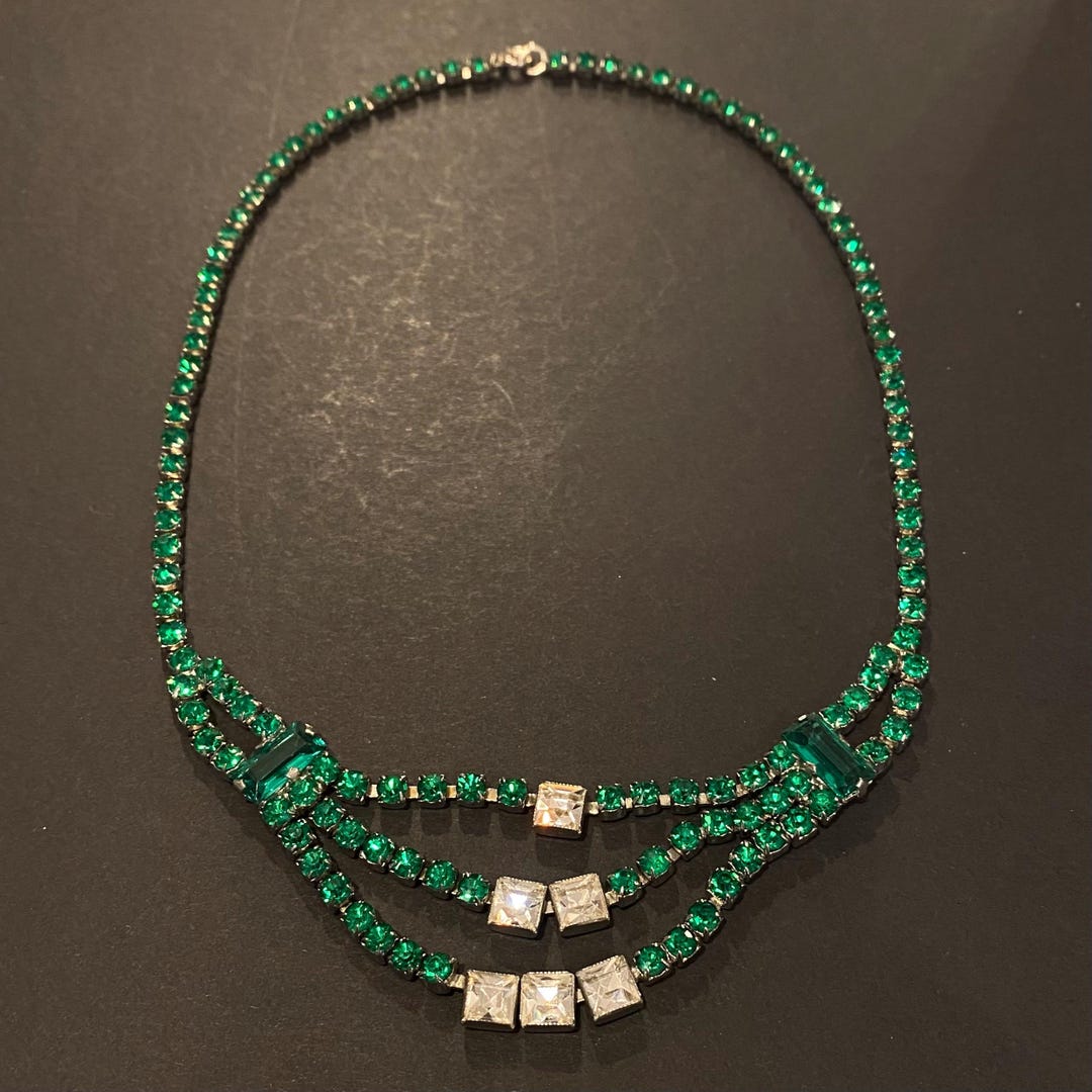 Collier Vintage Ancien Vert Et Blanc - Alliage - Occasion - Bijou Rétro Sans Marque