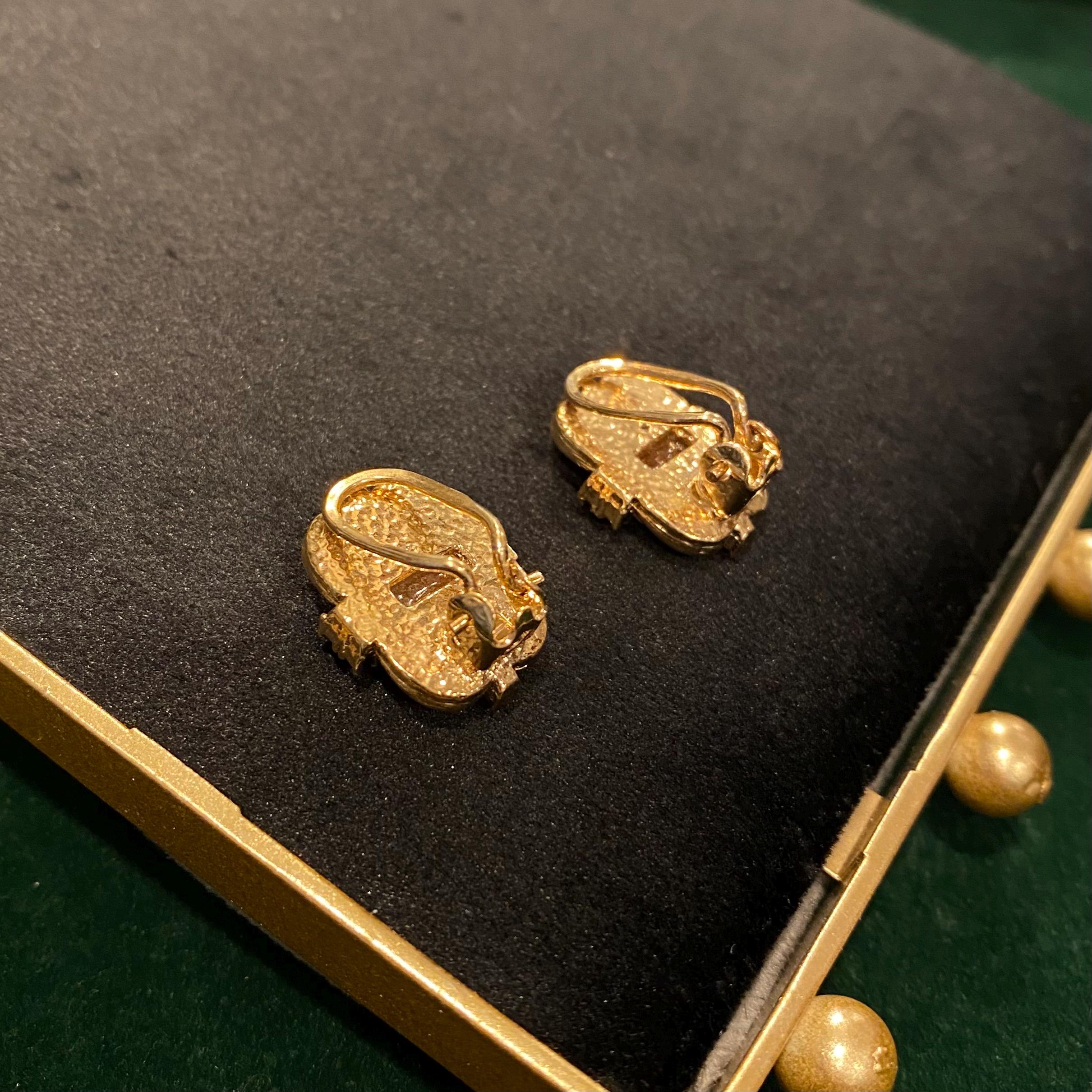 Boucles D'oreilles Vintage - Or 18 Carats Et Camée Corail - Clips Pendantes - Occasion Excellent état