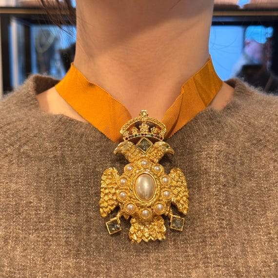 1980s Vintage Butler Wilson Gold Plated Eagle Design Faux Pearl