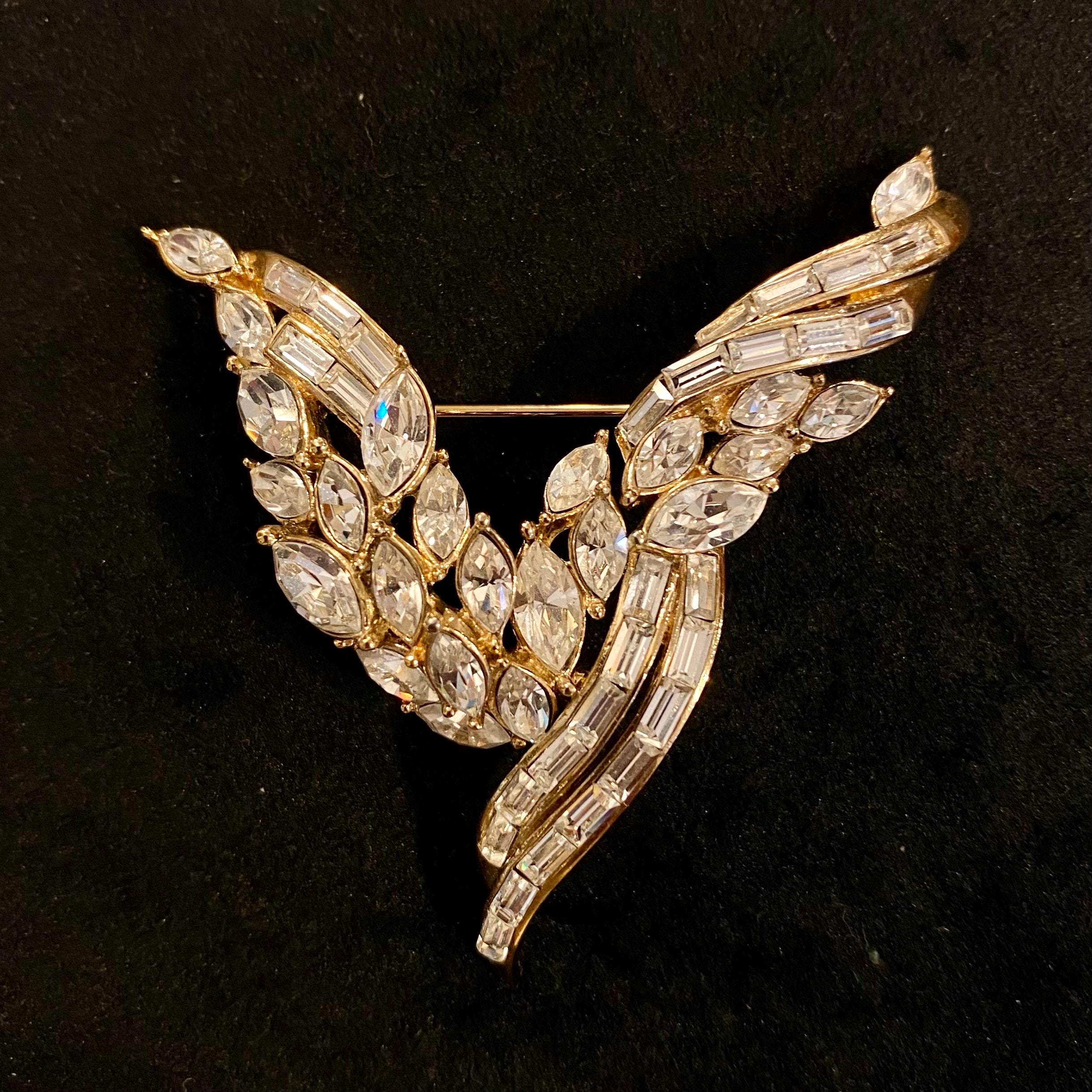 Vintage Attwood Sawyer A&S 1970s Brooch Golden Wings Shape
