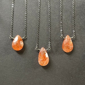Short Sunstone Necklaces - Sunstone Drop Necklace - Short Crystal Necklaces - Short Gemstone Necklaces - Sunstone Necklace