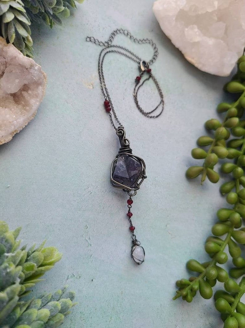 Gemstone Necklace Fluorite Fluorite Necklace Ruby /& Rainbow Moonstone Necklace Short Crystal Necklace