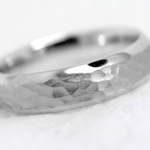 5mm Hammered 925 Silver Wedding Band for Men & Women, Personalized Engraving Beveled Mens Engagement Promise Ring Anniversary Gift Jewelry