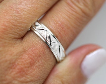 5mm Silver Wedding Band Men & Women • Geometric 925 Sterling Silver Men's Engagement Promise Anniversary Ring