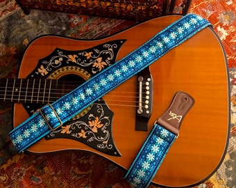 Handmade Blue Psychedelic Flower Chain Hemp Guitar - Bass Strap with Brass Details and Brown Vegan Leather by VTAR (Tangled upIn Blue)