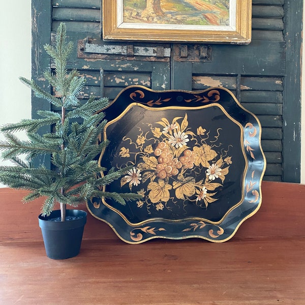 Vintage 1950s Hand Painted Pilgrim Art Floral Tole Tray