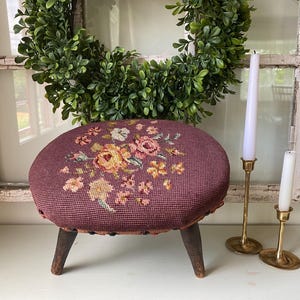 Vintage 1940s/1950s Embroidered Stool/Needlepoint Stool
