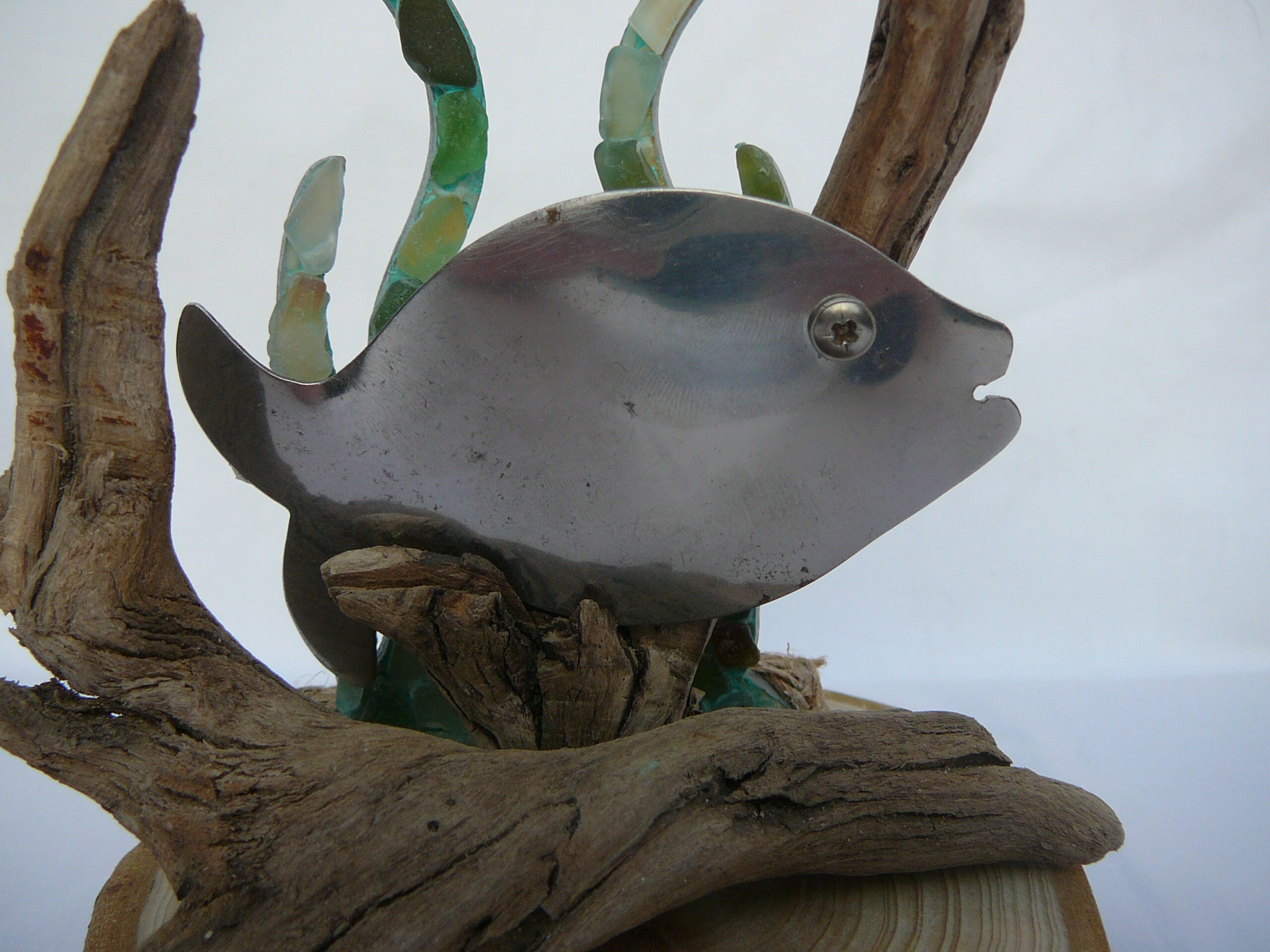 Small Metal Fish Sculpture/ornament on Driftwood and Tree Bark Etsy UK