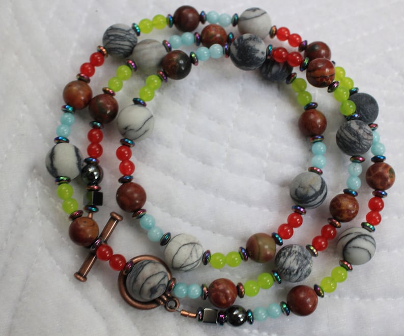 25.5 Inches Spider Web Jasper Cherry Creek Jasper Rainbow Hematite Red Yellow and Blue Agate Beaded Primary Color Stone Necklace Rockinon