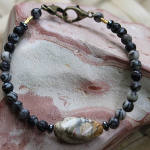 7 INCHES BRACELET Wonderstone Bracelet Spider Web Jasper Bracelet Hematite Bracelet Healing Stone Bracelet Unique Stone Bracelet Rockinon