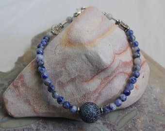Blue Sodalite & Crackle Agate Stone Bracelet, 8.25"