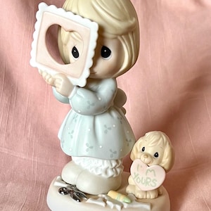 Precious Moments Retired Figurine  You Complete My Heart 1999 #68167