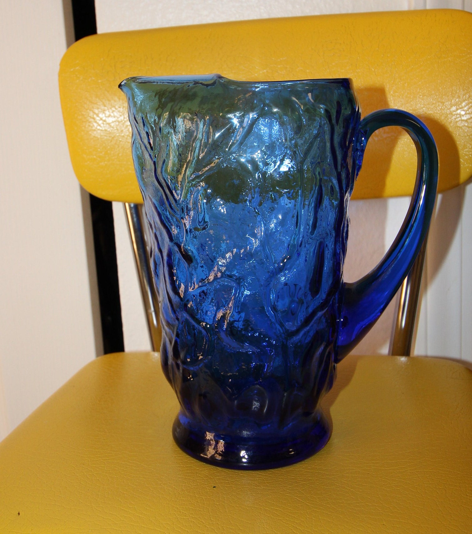 Morgantown Arctic Crackle Glass Pitcher with Lid ~Rare (item #974236)