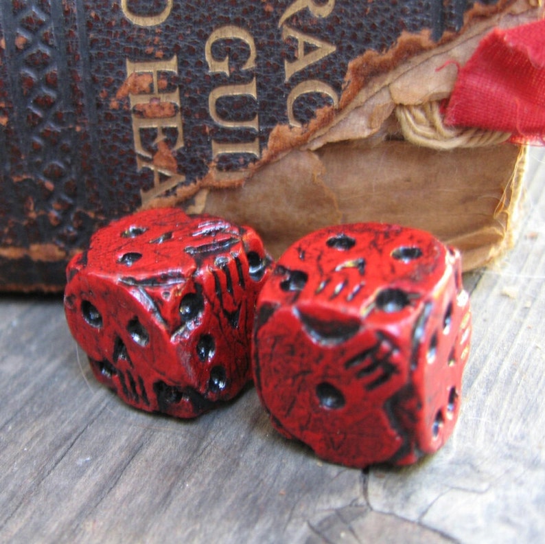 hand cast red skull dice oogie boogie nightmare movie dice