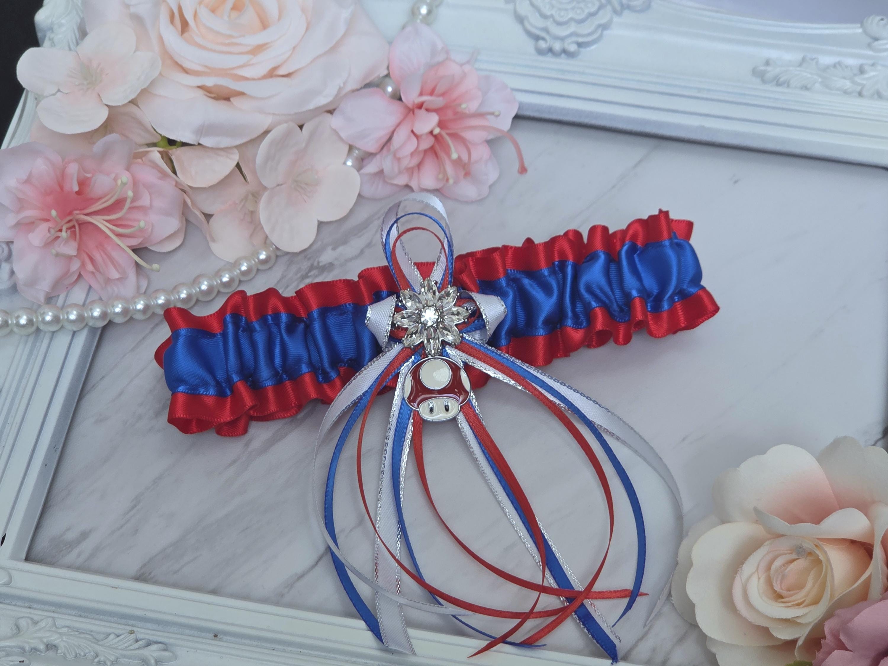 Mushroom Garter - Etsy