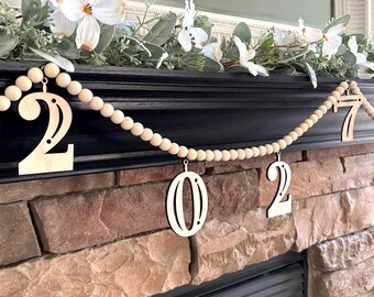 2027 Graduation Garland with Wood Charms for High School or College Graduation Party or Celebration, Decoration for Mantel, Doorway, Window