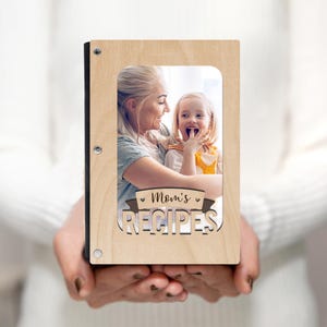 Livro de receitas da mamãe, capa de madeira com capa de foto personalizada, cartões de receitas em branco, fichário A6 recarregável e encadernação de cortiça, capa de bordo