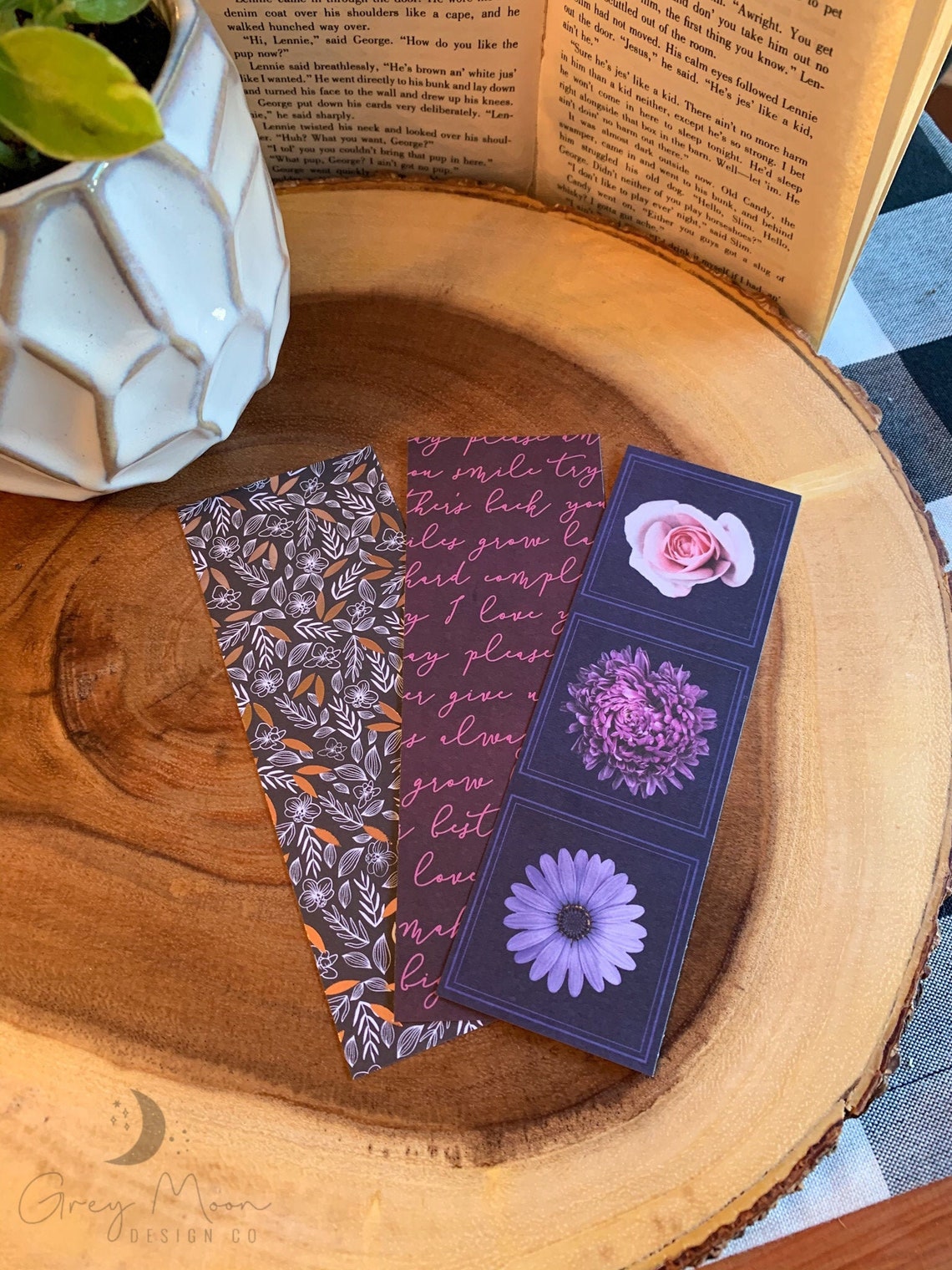 Floral Dark Decor Aesthetic Bookmarks Set of Three Cardstock | Etsy