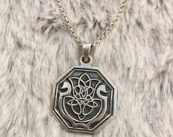 Necklace pendant real silver Celtic coat of arms