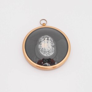 Small Domed Glass Picture 'Three Graces in Cameo by Peter Bates'  - Black and White Cameo - Gallery Wall Miniature - Picture Wall Decor