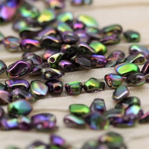 10g 3x5mm Gekko Czech Glass Beads, fabulous shapes and colors...