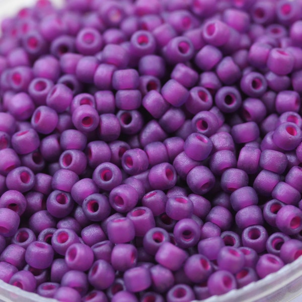 30g 6/0 Matte Amethyst / Fuchsia Lined Matsuno Seed Beads - 30grams - spectacular color...