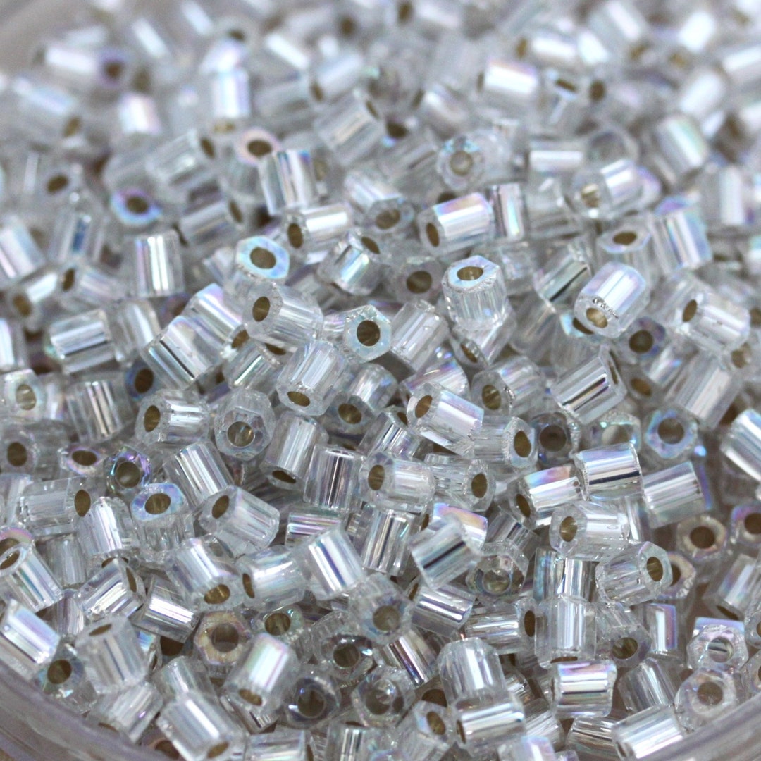 販売終了品 30g 6/0 六角形カット クリスタル AB / シルバーライン