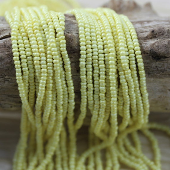 11/0 Matte Pearl Lemon Yellow Czech Seed Beads - 1 Hank - 12 / 20