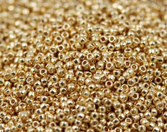 20g 15/0 Permanent Finish Galvanized Starlight Toho Seed Beads, metallic. superior quality micro beads, gold beads, Toho PF557