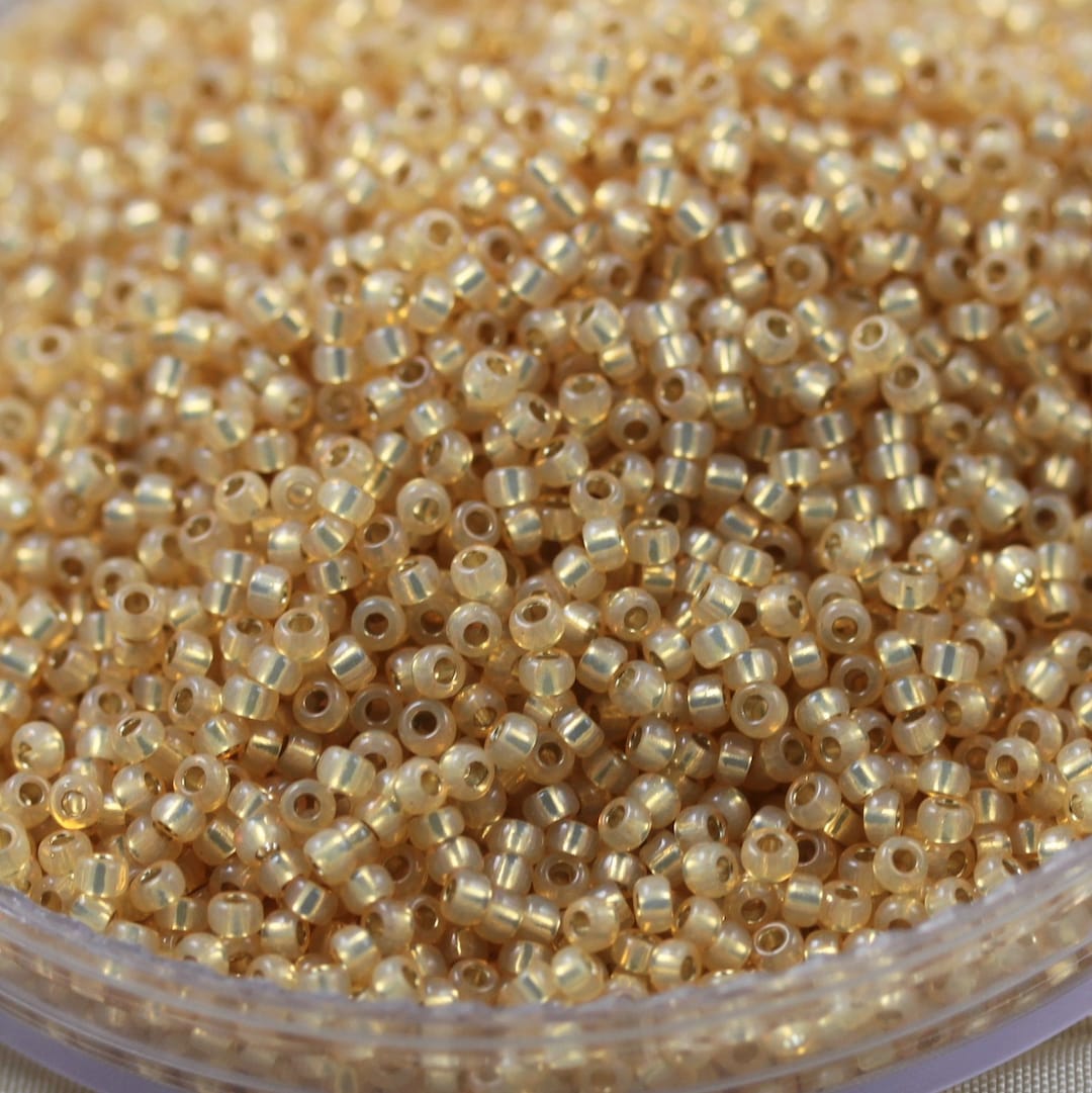 Miyuki ❤︎ Miyuki Delica Seed Bead 11/0 Silver Lined Dyed Bright
