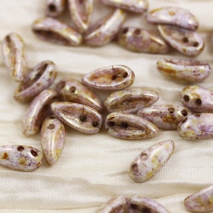 50pcs 4x11mm Lila Gold Luster 2-hole Chilli Czech Glass Beads