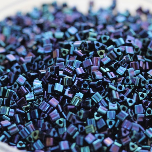 NEW!!! 30g 11/0 Metallic Nebula Triangle Toho Seed Beads - 30grams, fancy beads. superior quality, Toho 82
