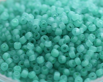 NIEUW!!! 20g 8/0 Matte Ice Blue / Seafoam gevoerde Matsuno rocailles - 20gram - spectaculaire kleur