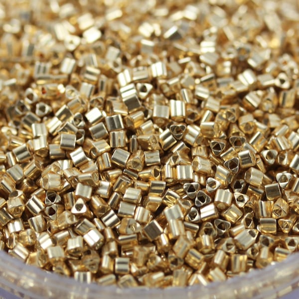 30g 11/0 Galvanized Starlight Triangle Toho Seed Beads - 30grams, fancy beads. superior quality, Toho 557