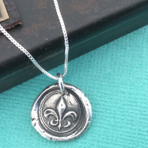 Fleur de Lis Wax Seal Necklace Sterling Silver Box Chain Women's necklace