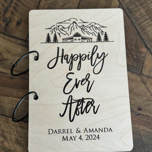 Guardián de tarjetas personalizado / Boda en Barn Mountain / Guardián de tarjetas de madera / Recuerdo de tarjetas personalizado / Almacenamiento de tarjetas de felicitación / Despedida de soltera