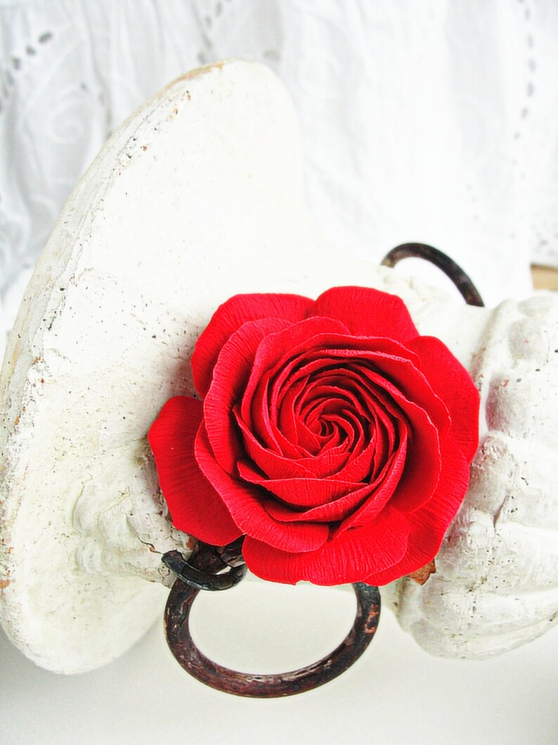 Ranunculus wedding Red Bridal Flower Hair Clip Red ranunculus hair clip Red Rose Ranunculus Bridesmaid gift Red Wedding Flower Hair Clip