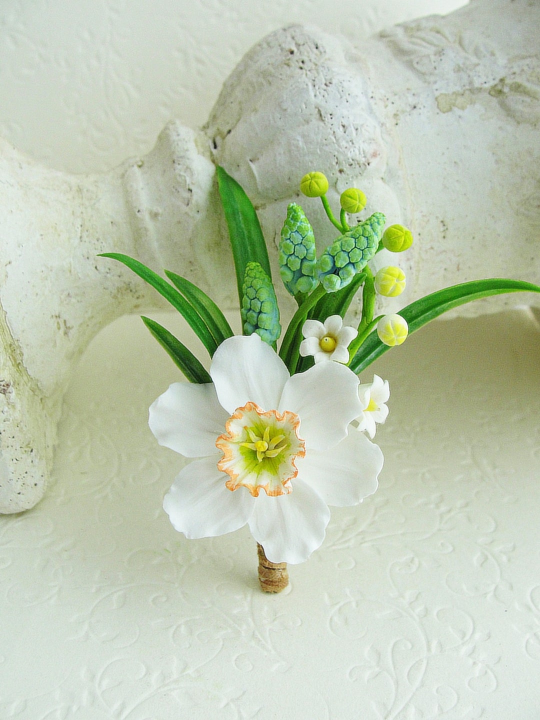 Daffodil Brooch, Easter Gift Idea, Mothers Day Gift, Daffodil Pin