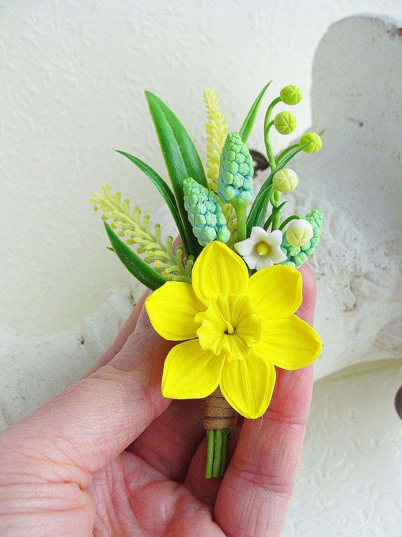Yellow Daffodil Brooch Easter Gift idea Mothers Day Gift Etsy