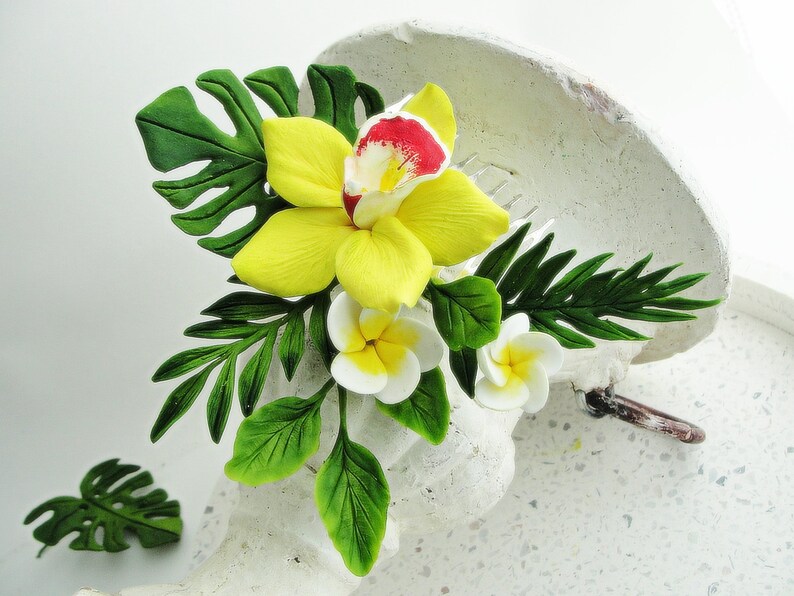 Greenery Palm leaf hair comb Yellow Orchid Exotic Tropical Palm Leaves Hair comb Tropical bridal hair comb Hawaii orchid hair comb