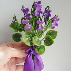 Wilde Veilchenblume Künstliche Pflanze Realistische Blumen Wilde Veilchen Tonblumen Blumenstrauß aus Veilchen Osterblumen Geschenk Veilchen Wohndekoration