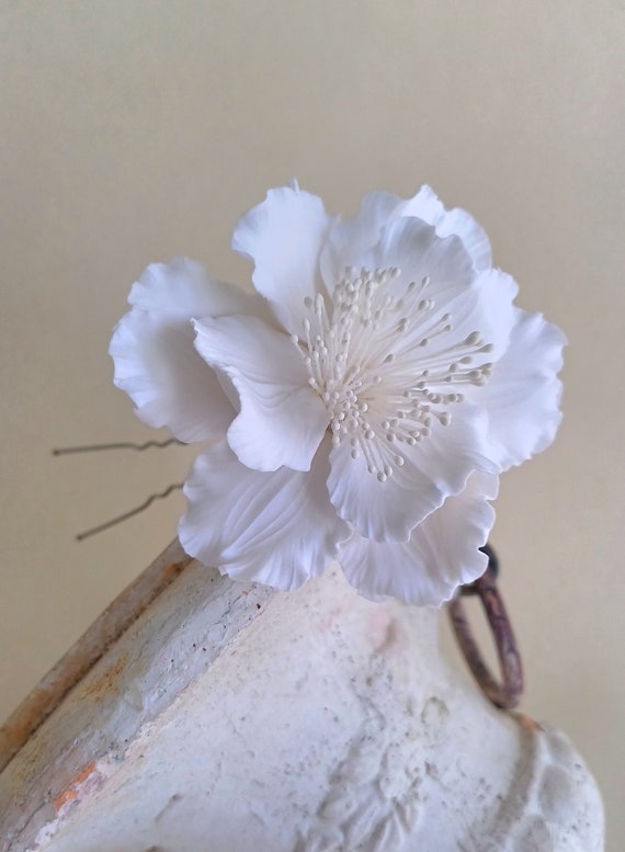 Ivory Cream White Flower Hair Pin, Ivory Bridal Hair Flower  display picture 3